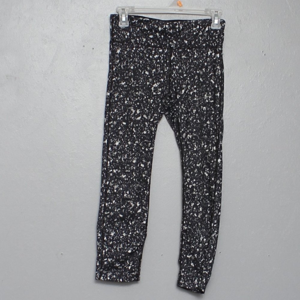 Nike Dri fit power essential printed cropped running leggings